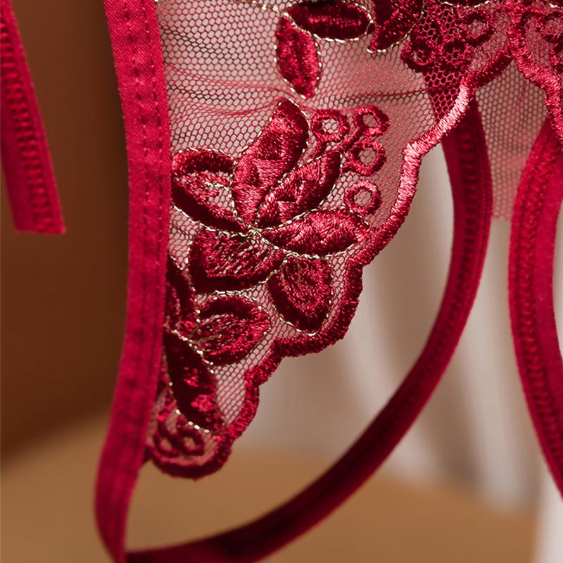Underwear Pack Womens Exquisite Embroidered Open Crotch Panties Low Waist Hollow Mesh Thong G-String Ropa Interior Femenina