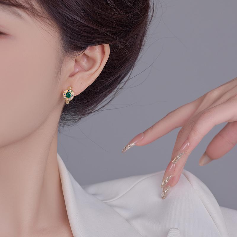 Vintage Micro Set Diamond Ear Cuff Light Luxury Exquisite Versatile Earrings