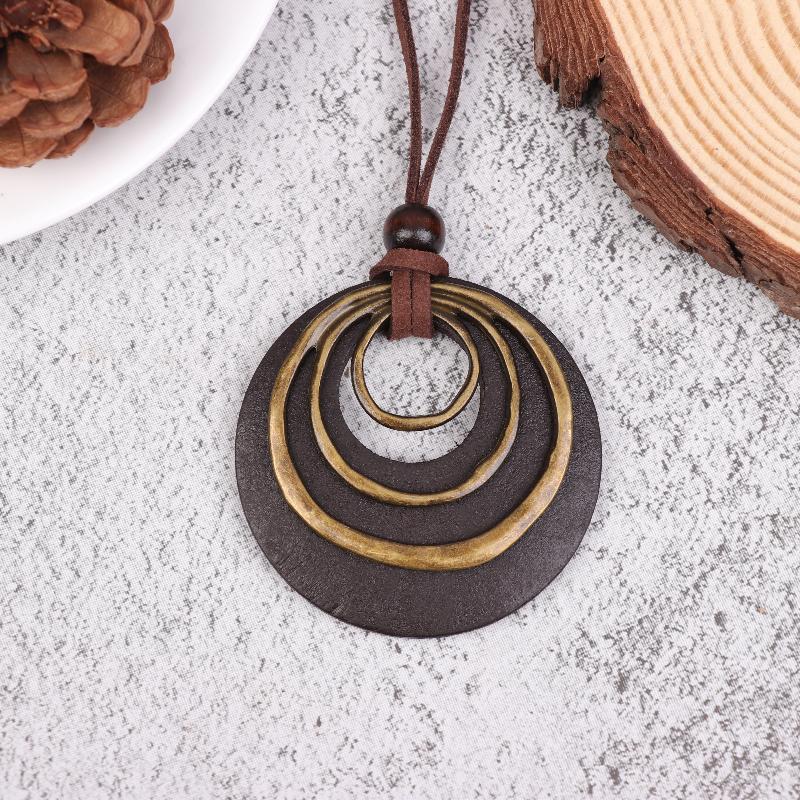 Leather Cord Chain Multilayer Geometric Circle Wooden Pendant Necklaces Vintage Long Sweater Necklace Jewelry Gifts кофейный