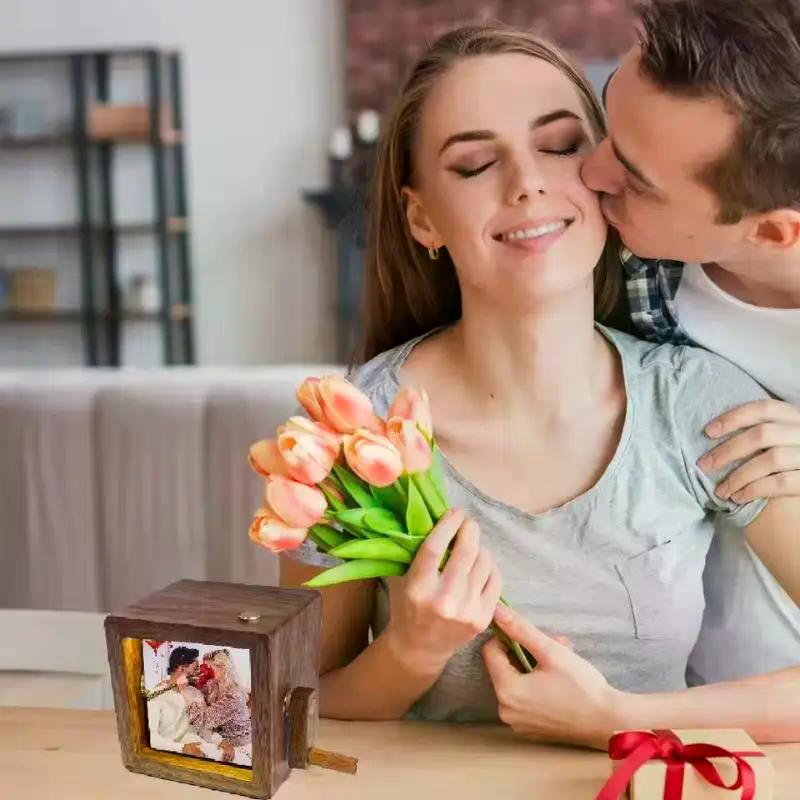 Decorative Photo Frame with Hand-Powered Flip Option, 8/16 Photo Capacity, Luminescent, Simple to Attach