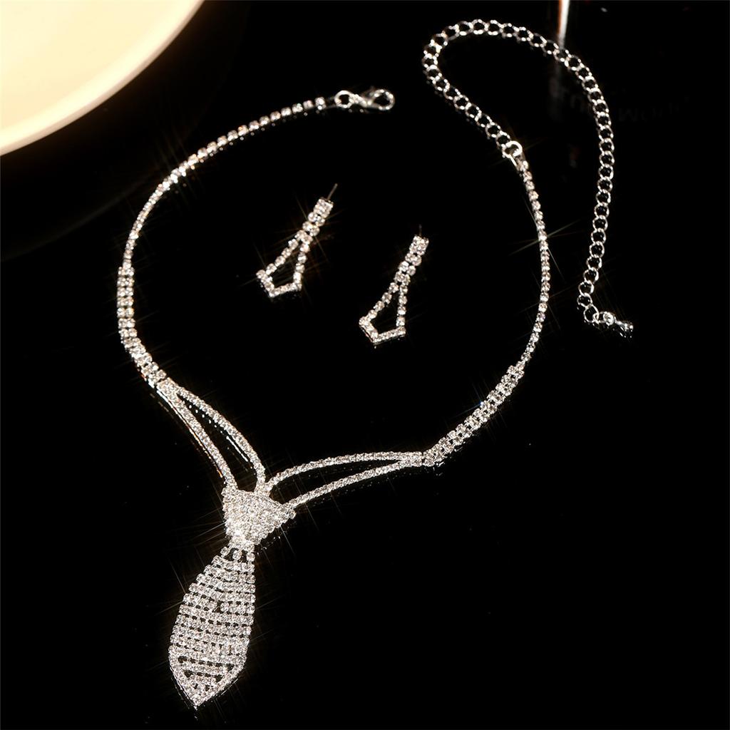 Temperament Luxury Shiny Rhinestone Necklace Earrings Two-piece Set, Fashion Bridal Jewelry Set