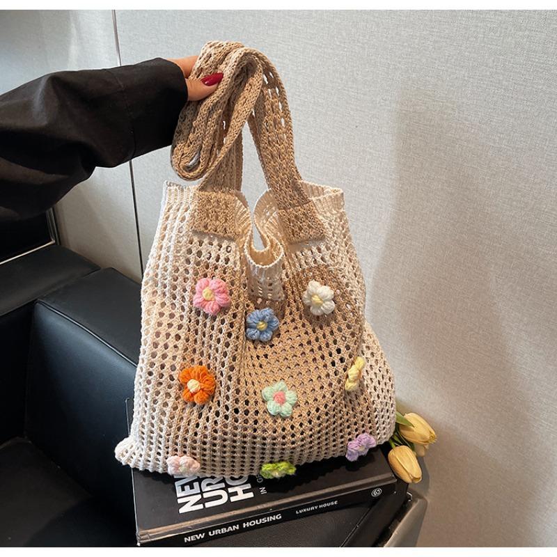 Woven Small Bag Women's Spring and Summer New Fashion Commuter Handbag Fashion Niche Flower Shoulder Bag