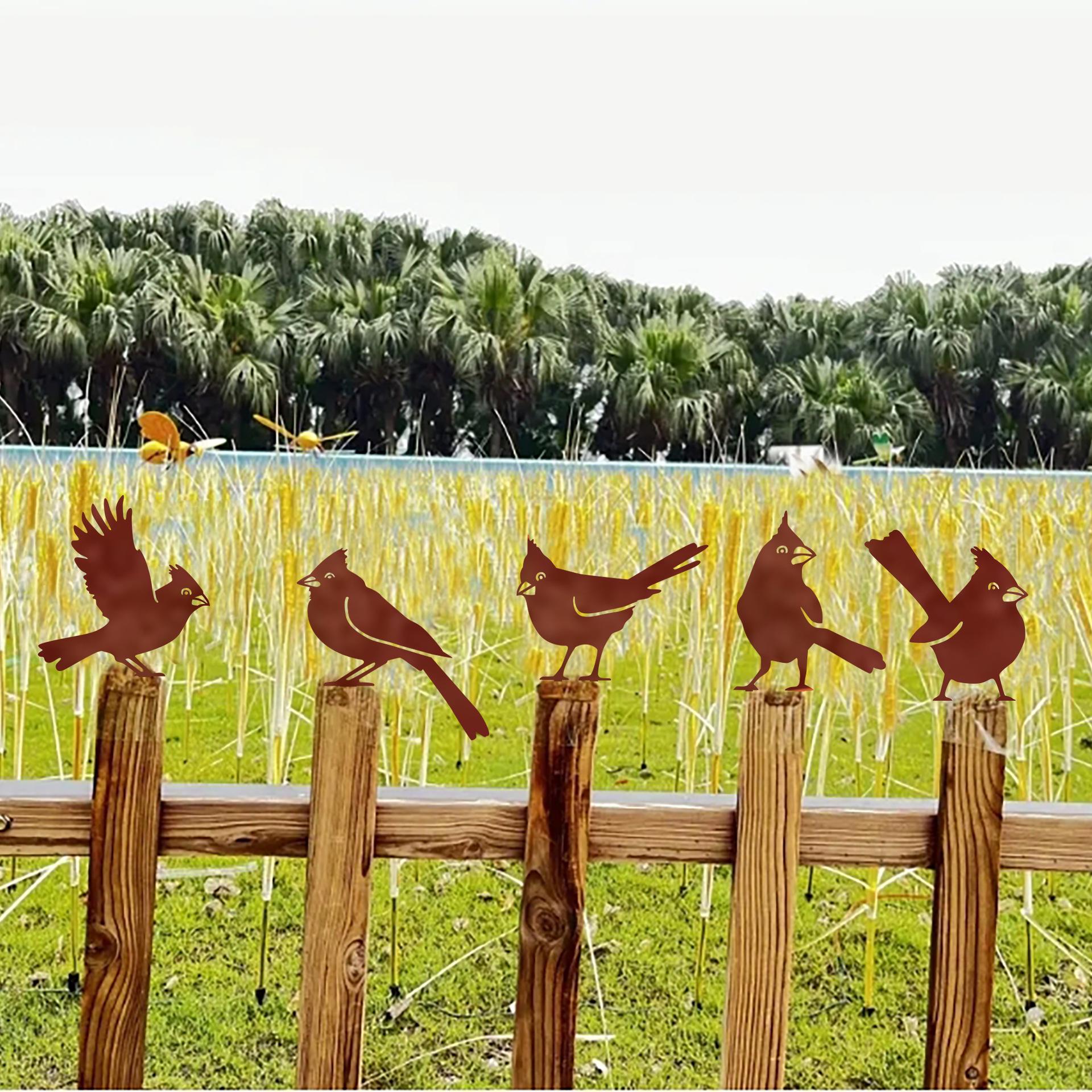 Set of 5 Rusted Wrought Iron Bird Tree Stakes for Outdoor Garden Decoration Rusted Color