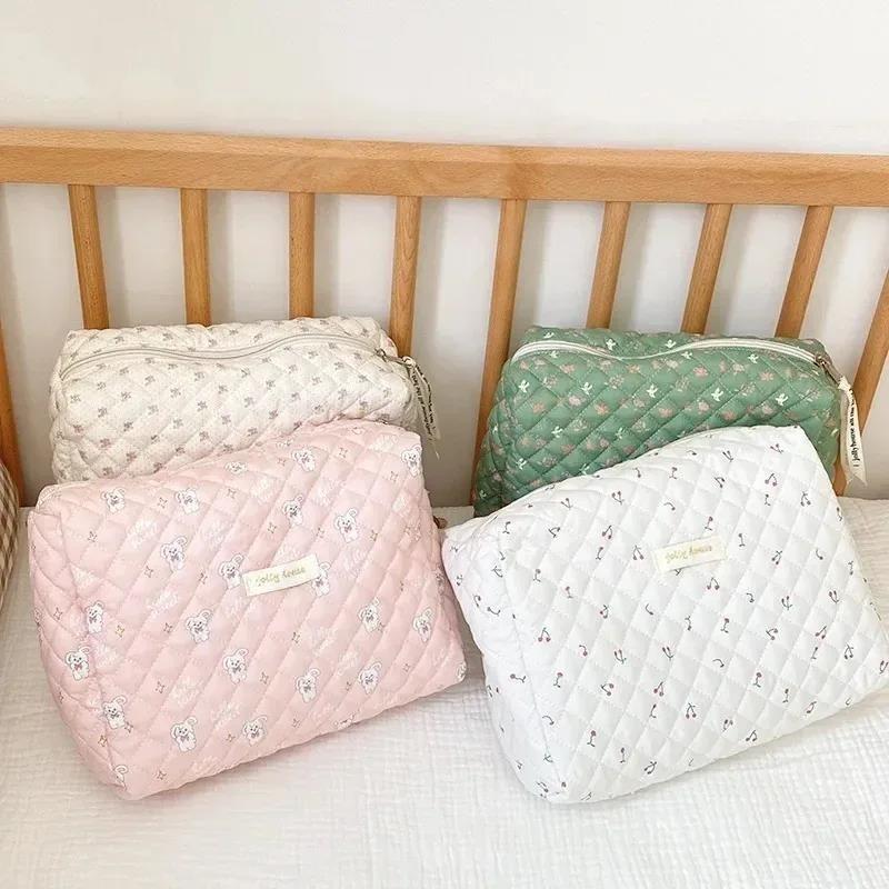 Hot Sale Practical Soft Cotton Women Zipper Cosmetic Organizer Cute Makeup Bag Large Make Up Purse Portable Handbag