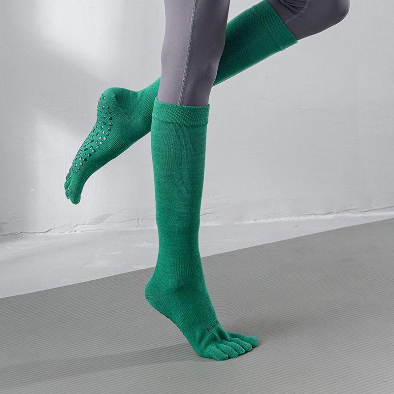 

Профессиональные носки для йоги, носки для йоги с длинным голенищем, осенне-зимние, с пятью пальцами, нескользящие, термохлопковые, специальные для пилатеса и занятий в помещении 980 dark green(Five-finger socks])