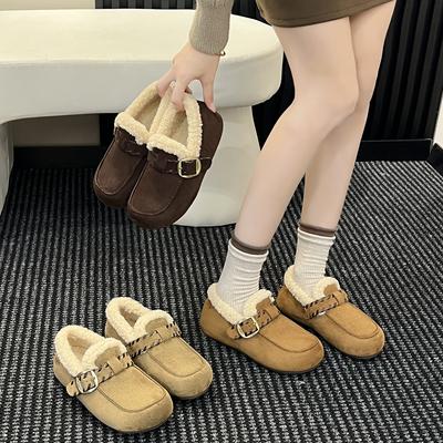 Zapatos de felpa de otoño e invierno para mujer, nuevos populares de invierno 2025, engrosados, cálidos, de un solo pedal, de fondo plano, zapatillas de algodón tipo gorro para mujer