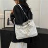 2024 Summer Fashion Stylish Pearl Chain Casual Shoulder Bag Large Tote For Women