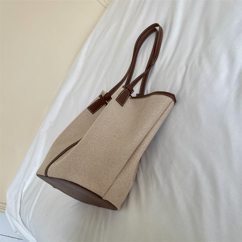Canvas-Tragetasche mit Kontrastbesatz und langen Trägern, lässige Alltags-Einkaufstasche für Damen, für den täglichen Gebrauch