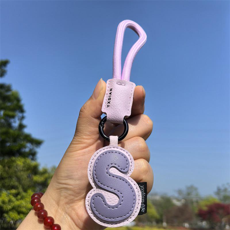 1PC Anniversary Gifts Lucky Letters Creative Alphabet Keychain Minimalist Wedding Favors Trendy For Couples Engraved 18CM