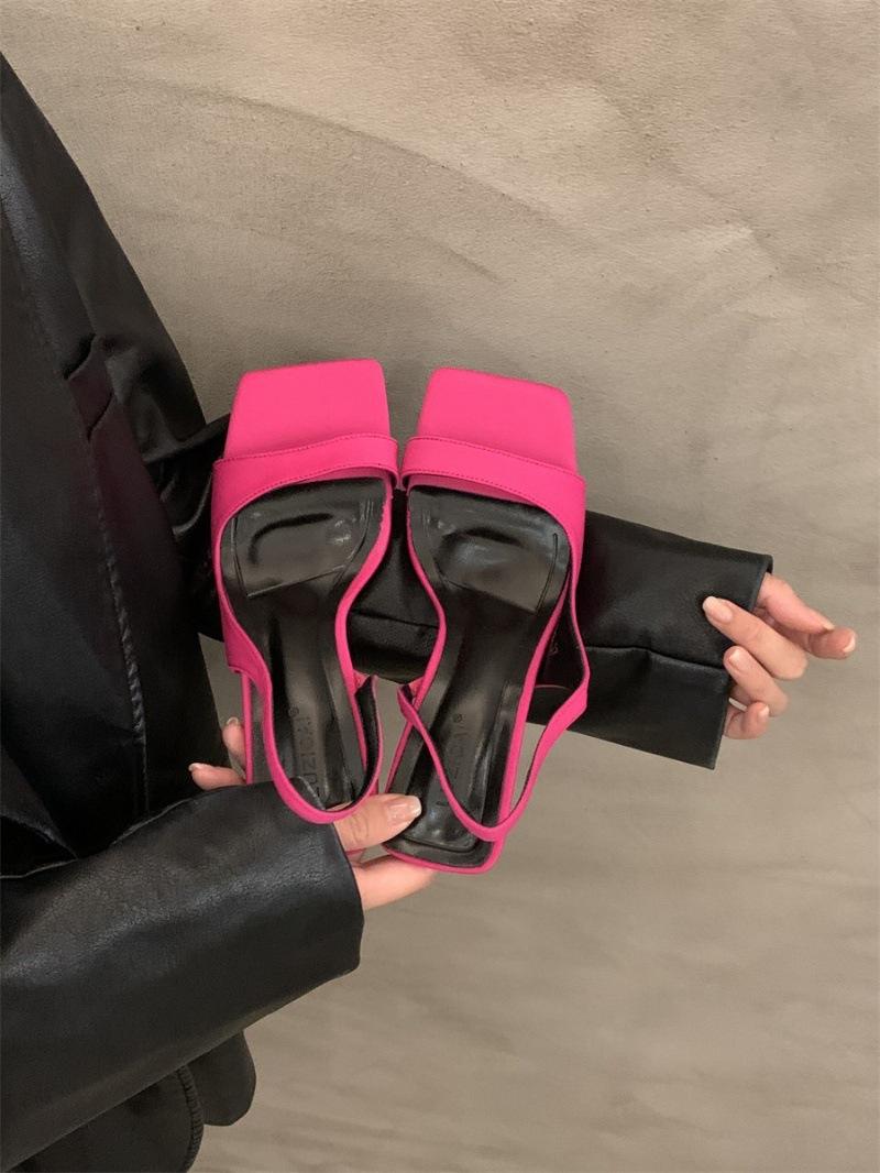 

Французские нишевые босоножки на высоком каблуке, летняя обувь 2024 года, новые туфли с квадратной головкой и тонким каблуком, пустая юбка, одинарные туфли 39