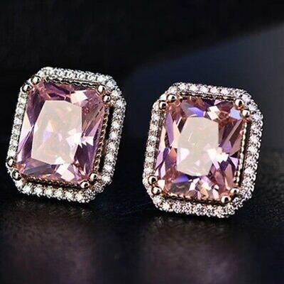 Orecchini a Bottone Huitan Romantici Rosa Principessa con Zirconia Cubica da Donna per Fidanzamento Matrimonio Festa Delicato Regalo di Compleanno Gioielli Statement Femminili