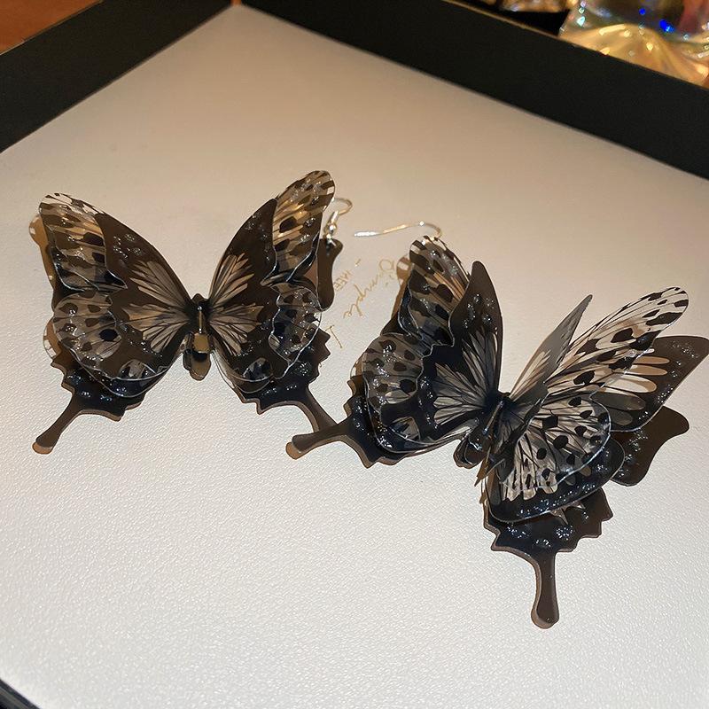 Black retro flower butterfly earrings temperament high-end stud earrings fashion niche versatile light luxury earrings