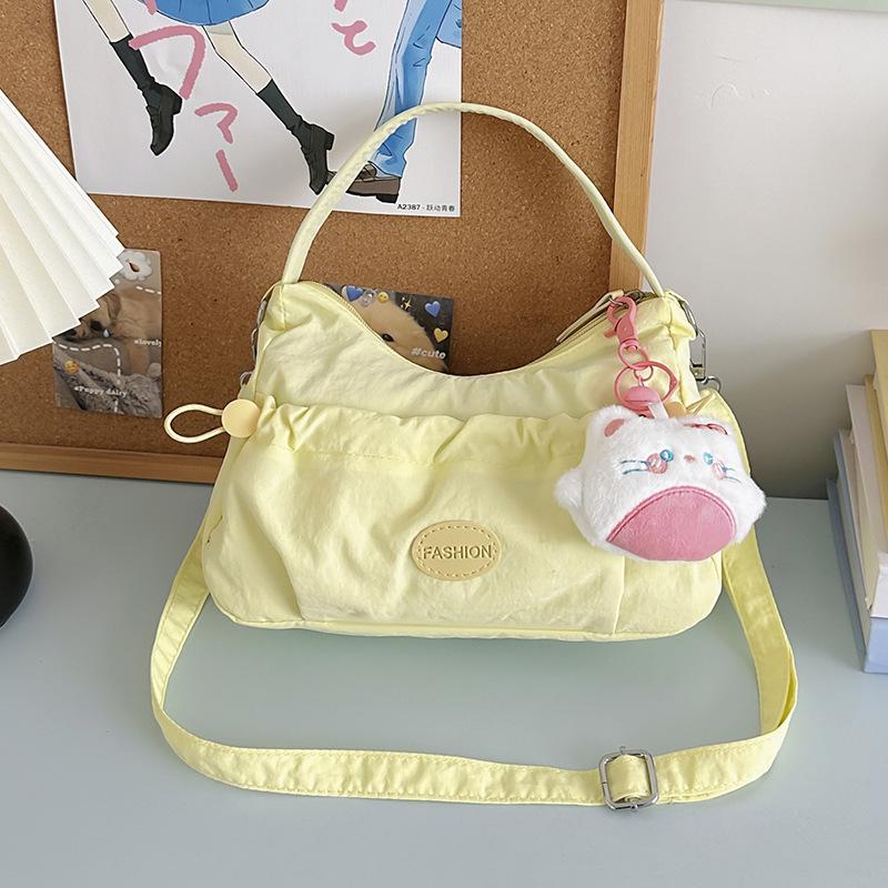 Niche Dumpling Bag: Stylish, High-Quality Casual Crossbody with Girly Design