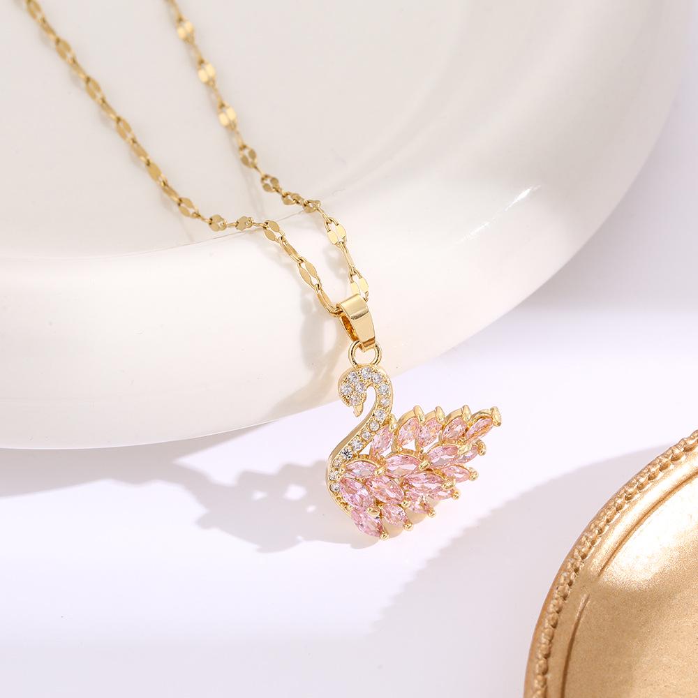 Hochwertige Damen Halskette aus Titanstahl mit vierblättrigem Kleeblatt - Nicht verblassend, vielseitige Schlüsselbeinkette