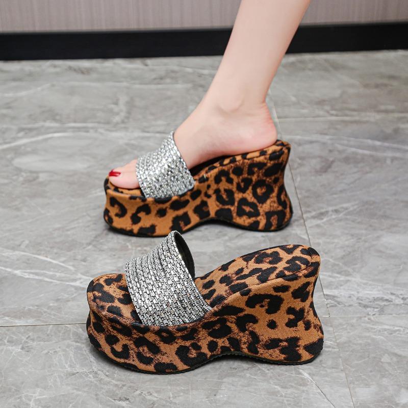 Fashion Leopard Women Wedges Platform Slippers New Sandals Sexy Fashion Summer Shoes Dress Party Shoes Designer 2025 Trend Woman Pumps