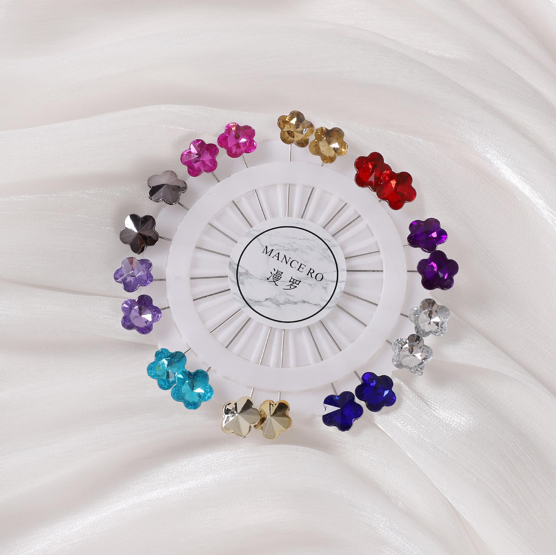 

Цветочная брошь-корсет на лацкан со стразами и безопасная булавка для шарфа