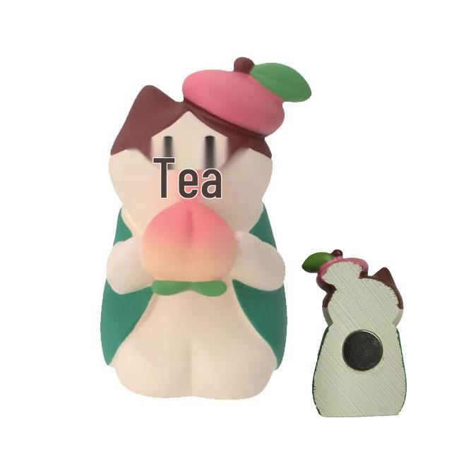 Japanese Cat Magnet: Cute Resin Sticker & Message Clip Toy for Refrigerator Decor