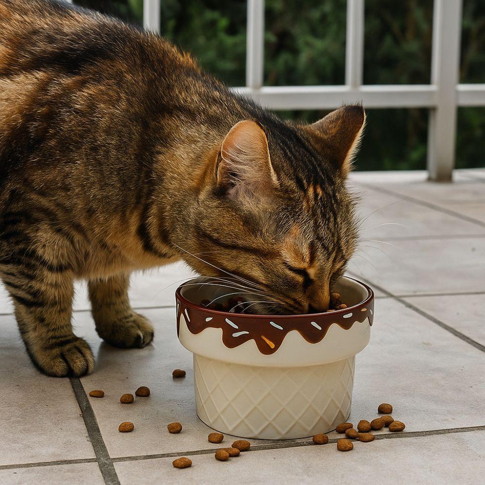 Large Diameter Cat Food Bowl Ice Cream Shape Elevated Cat Bowl Ceramic Cat Bowl  For Cats and Dogs