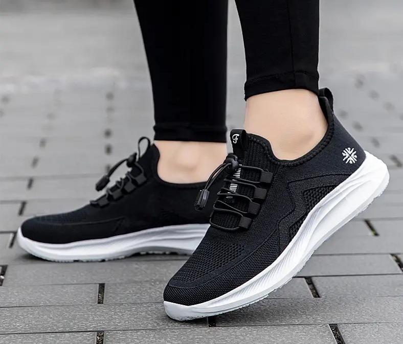 

Женская обувь, весенние новые универсальные дышащие одинарные туфли большого размера для ходьбы среднего и пожилого возраста, корейская версия модной обуви для пожилых людей 42 чёрный