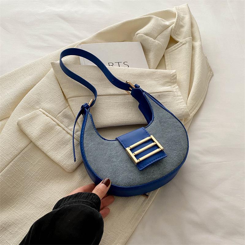 Modische Taschen für Frauen im Frühling Schlichter neuer Stil für Damenhandtaschen Unterarmmode Ein-Schulter-Crescent-Taschen