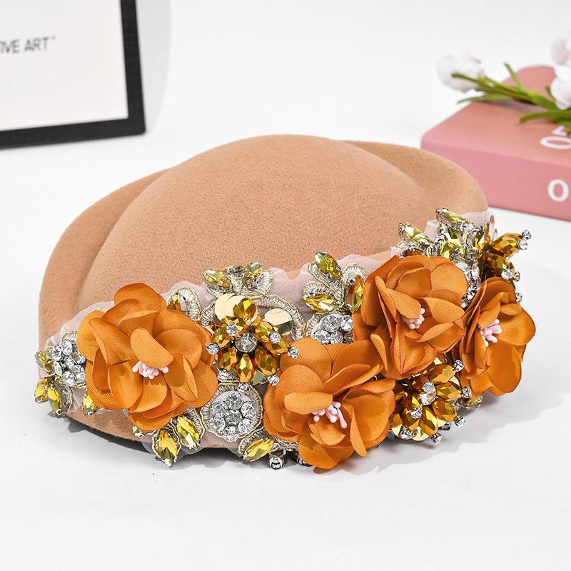 Women's Hat Retro British Style Handmade Flowers Diamond Wool Beret Autumn and Winter Style Flight Attendant Hat