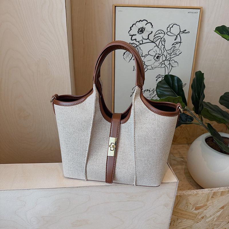 

Женская плетеная сумка большой вместимости 2025: Трендовая сумка-тоут и кроссбоди для поездок на работу кофейный