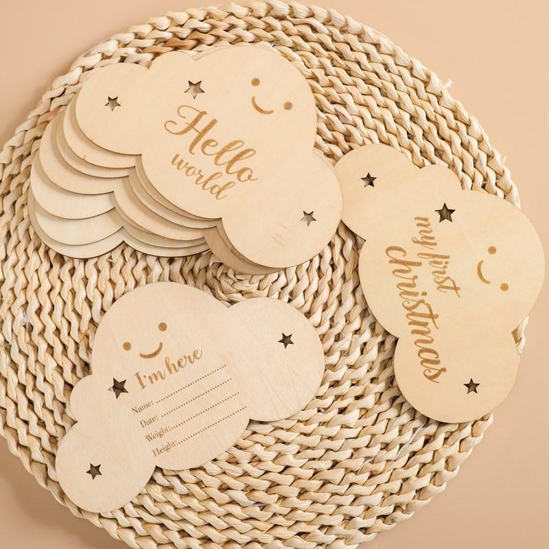8-teiliges Set Holz Baby Meilensteinkarten Für Neugeborene Niedliche Wolkenform Fotografie Requisiten Zubehör Monatskarten Aufkleber Neugeborene Geschenke