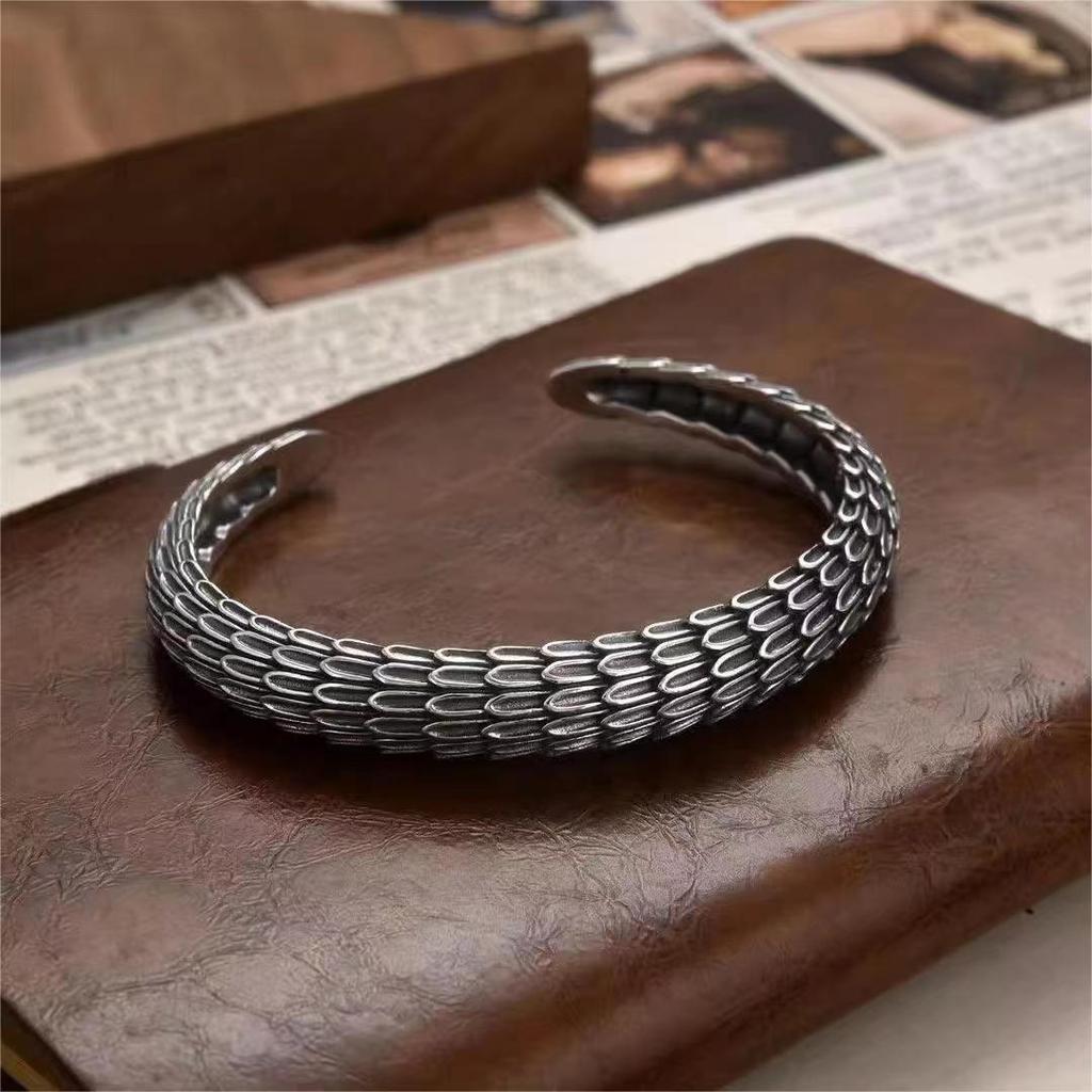 Personality Dragon Scale Bracelet Men's Trend Fashion Retro Reverse Scale Bracelet