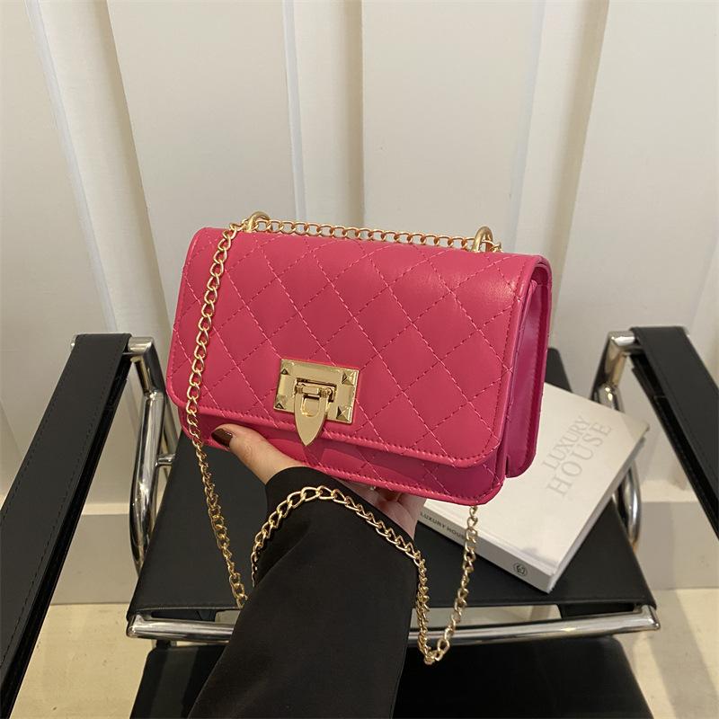 

Маленькая квадратная сумка Niche Diamond Solid Color Chain, новая трендовая модная сумка через плечо, простая и модная женская сумка через плечо