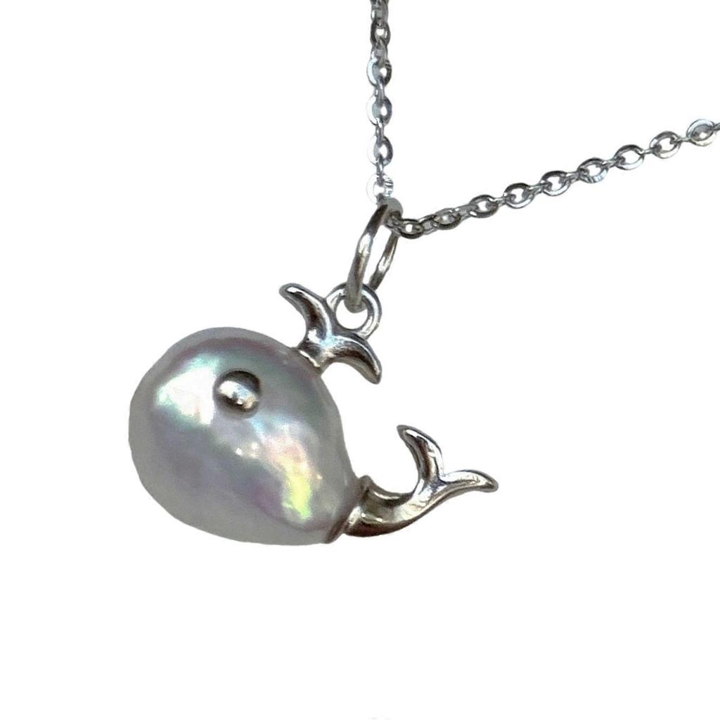 Unique Whale Inspire Alloy Necklace Featuring Elegant Designs Suitable for Parties Supplies Dates or Everyday Use Silver