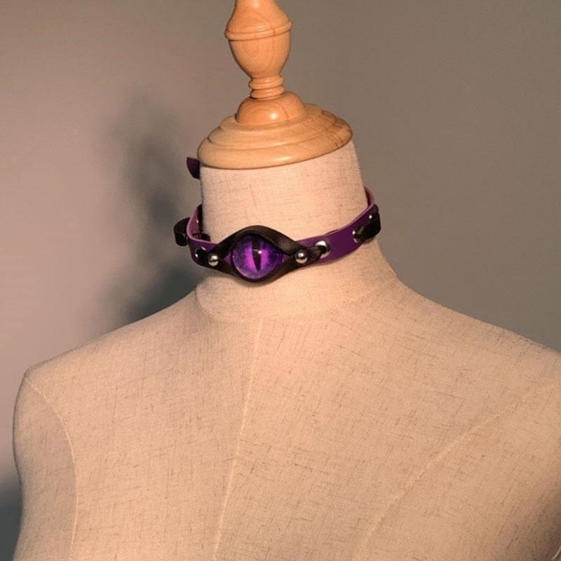 Gothic Punk Choker Necklace With Demons Eye Designs Fashion Accessory for Women Craft of PU Leather And Resin Alloy