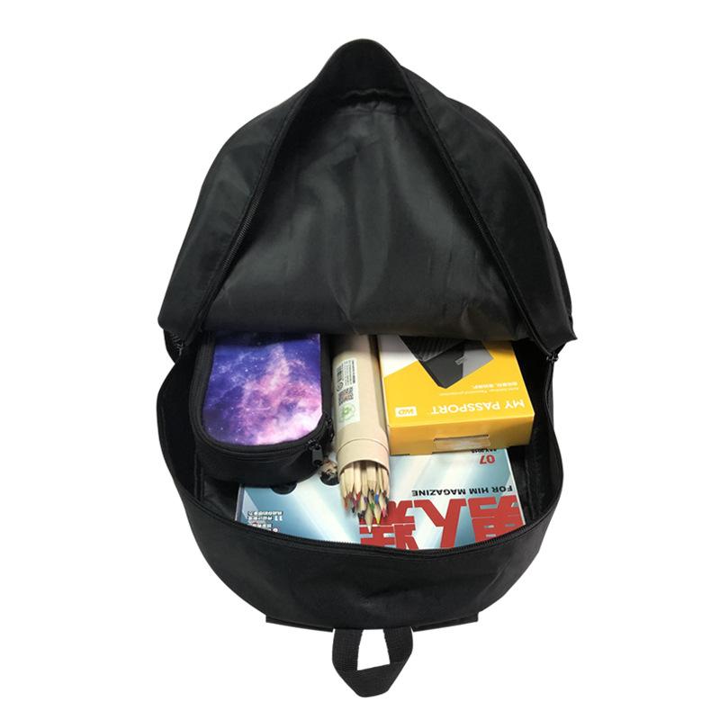 Graffiti-Print Buchrucksack Polyester Schulrucksack Leichtgewicht Kinderrucksack für Unisex Kindertagesrucksack Gepolsterte Träger Strapazierfähiges Design