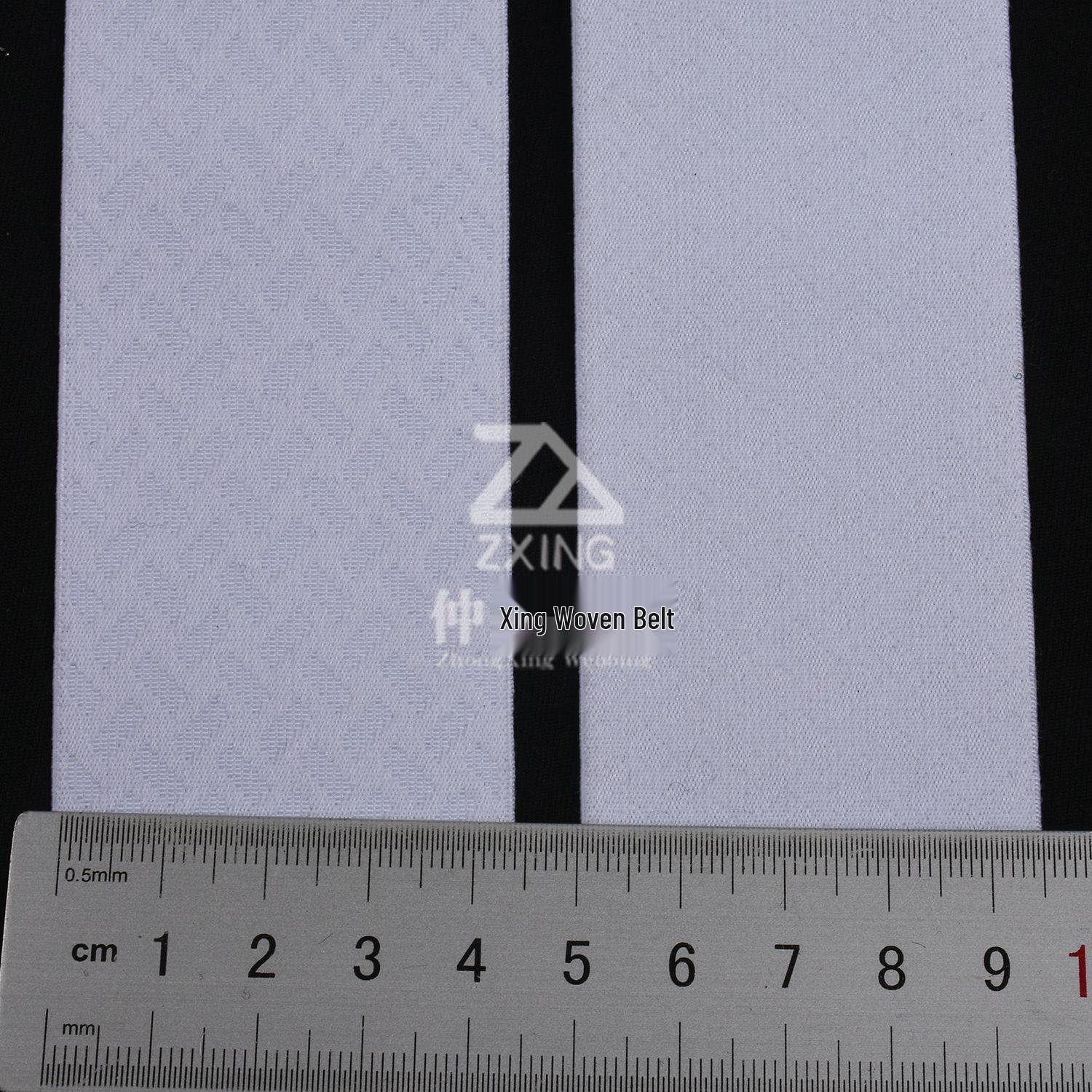 

Vertical Striped Cycling Jersey with Elastic Straps and Moisture-Wicking Cuffs