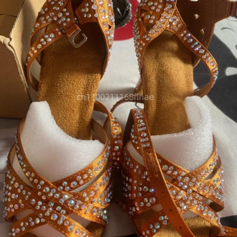 Scarpe Nuove da Danza Latina per Interni ed Esterni, Scarpe da Danza Latina Americane a Suola Morbida, Scarpe da Ballo da Donna per Adulti con Intarsi di Diamanti