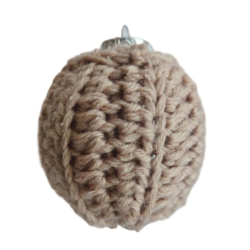 Set Of 2 Knitted Christmas Ornament Balls 6CM Soft Polyester Plastic Handcrafted Seasonal Decoration For Gift Wrapping
