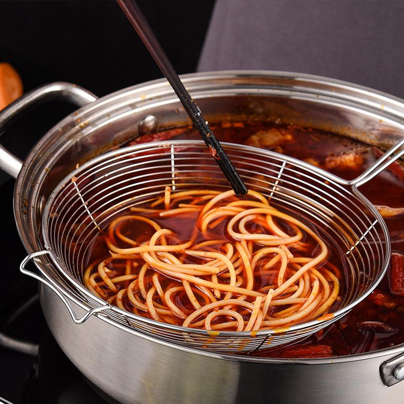 Stainless Steel Thickened Skimmer for Hot Pot, Noodles, Dumplings, Frying, and Kitchen Straining.