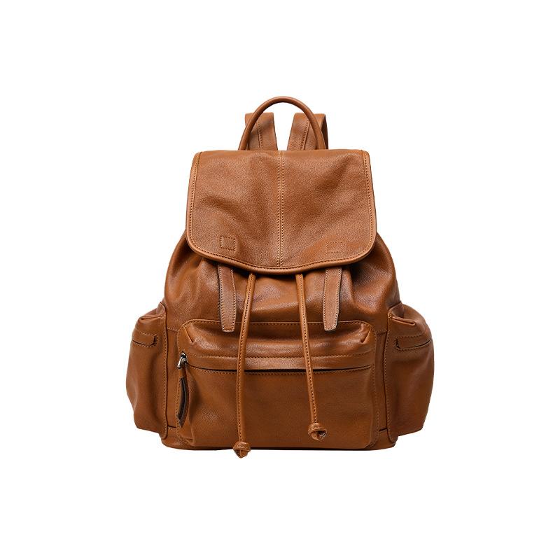 

Small and Versatile Self Travel Backpack for Women, Lightweight and Casual, Large Capacity Backpack, Vegetable Tanned Leather, New Retro Backpack