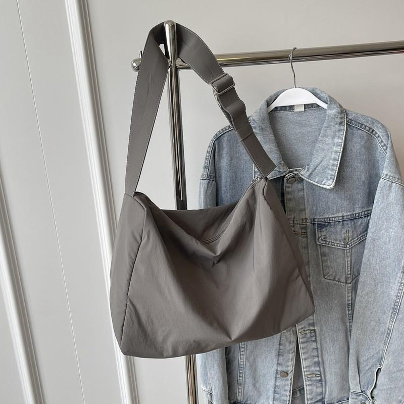 Модная унисекс сумка через плечо с усиленной строчкой для повседневного использования серый