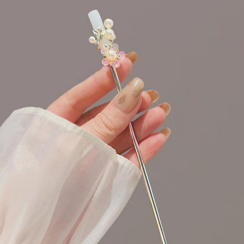 1pc Vintage Cherry Blossom Pearl Hairpin Minimalist Braided Bun Pin for Women Versatile Retro Hair Jewelry with Luxe Elegance