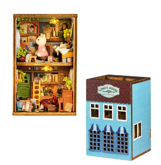 Handmade Mini House Gift: Personalized Building Blocks for Boyfriend/Girlfriend's Home Decor