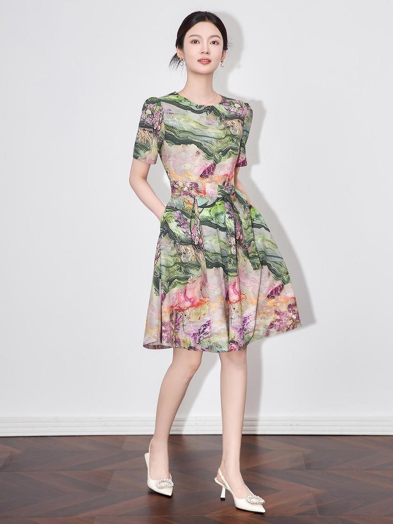 Hochwertiger altersreduzierender großer Schwingrock Urlaub Stil Print Taillenbetonendes Sommerkleid für Damen