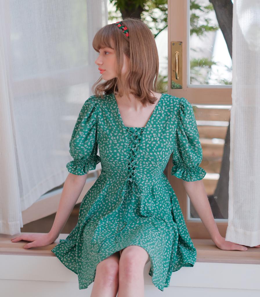 AVANDRESS Daisy Puff Dress Green