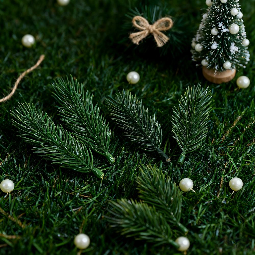 50Pcs Artificial Pine Needles Fake Plant for Christmas Decorations Home Decor New Year 2026 DIY Craft Garlands Gift Accessories