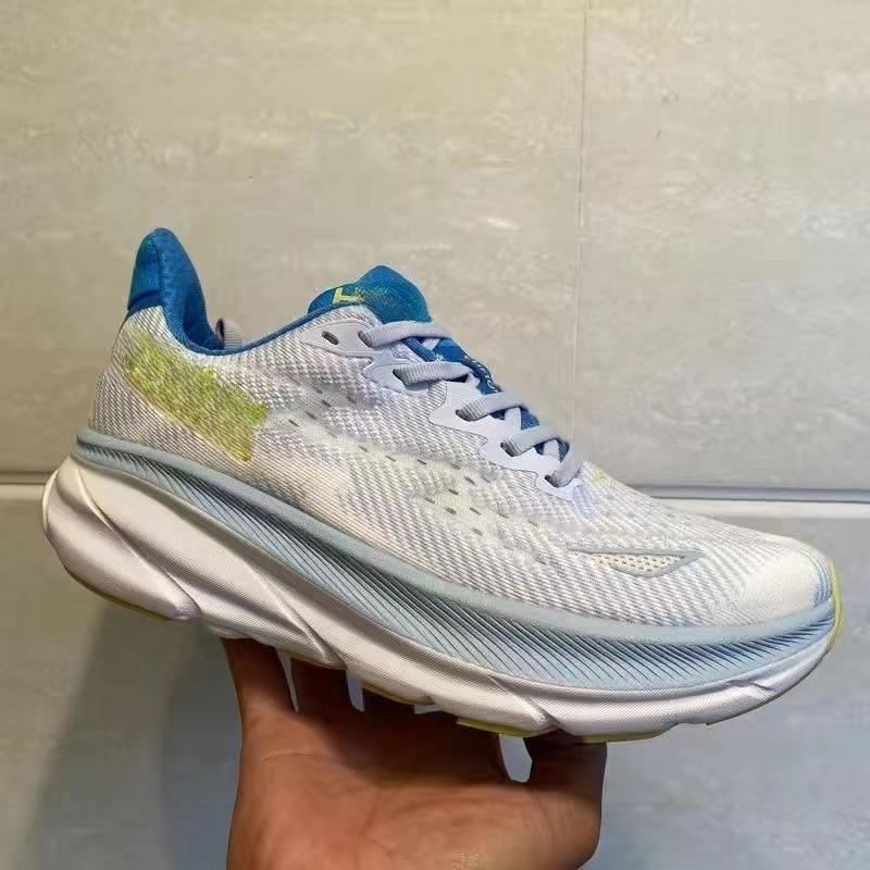 

Мягкие и дышащие кроссовки, спортивная обувь с сеткой для гонок на открытом воздухе. 45