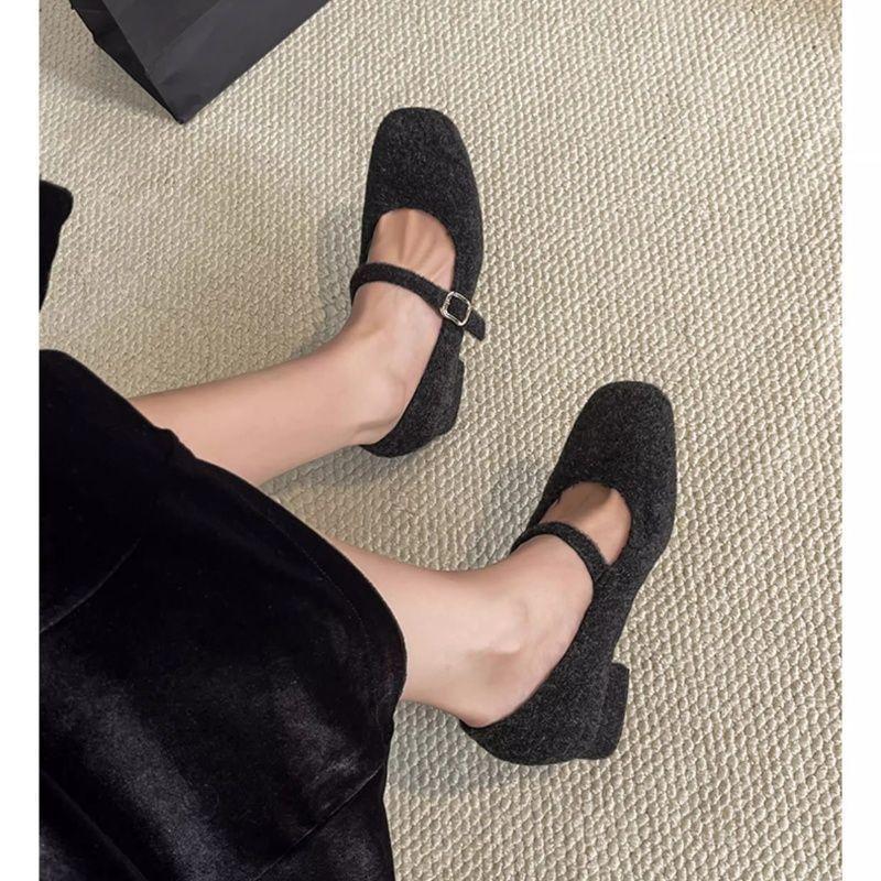 Retro Style Fashionable Single Shoes Women's Season New French Square Head One-word Buckle Mary Jane Single Shoes Women