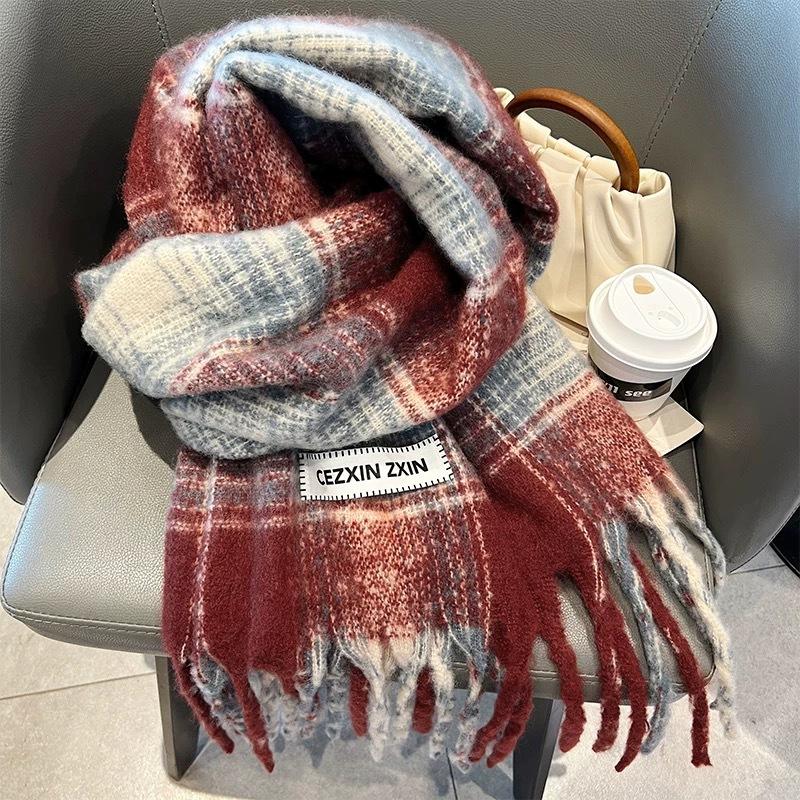 

Autumn Winter Atmosphere Plaid Scarf Women Men Couple Thickened Mohair-Like Cashmere Student Warm Neck Wrap One Size