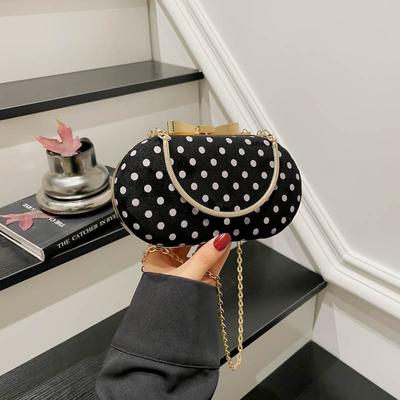 Ruční taška s puntíky, Módní podpažní taška, Nádherná jednoramenná crossbody taška pro ženy, Malá čtvercová taška