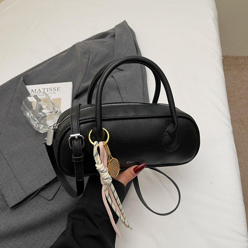 High-end niche bag women's new fashion summer shoulder messenger bag portable commuter pillow bag