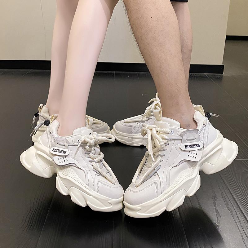 Meeste Kingad Tossud meeste vabaaja Meeste kingad tennised Luksuslikud kingad Treener Race Hingavad jalanõud mood jooksujalatsid naistele