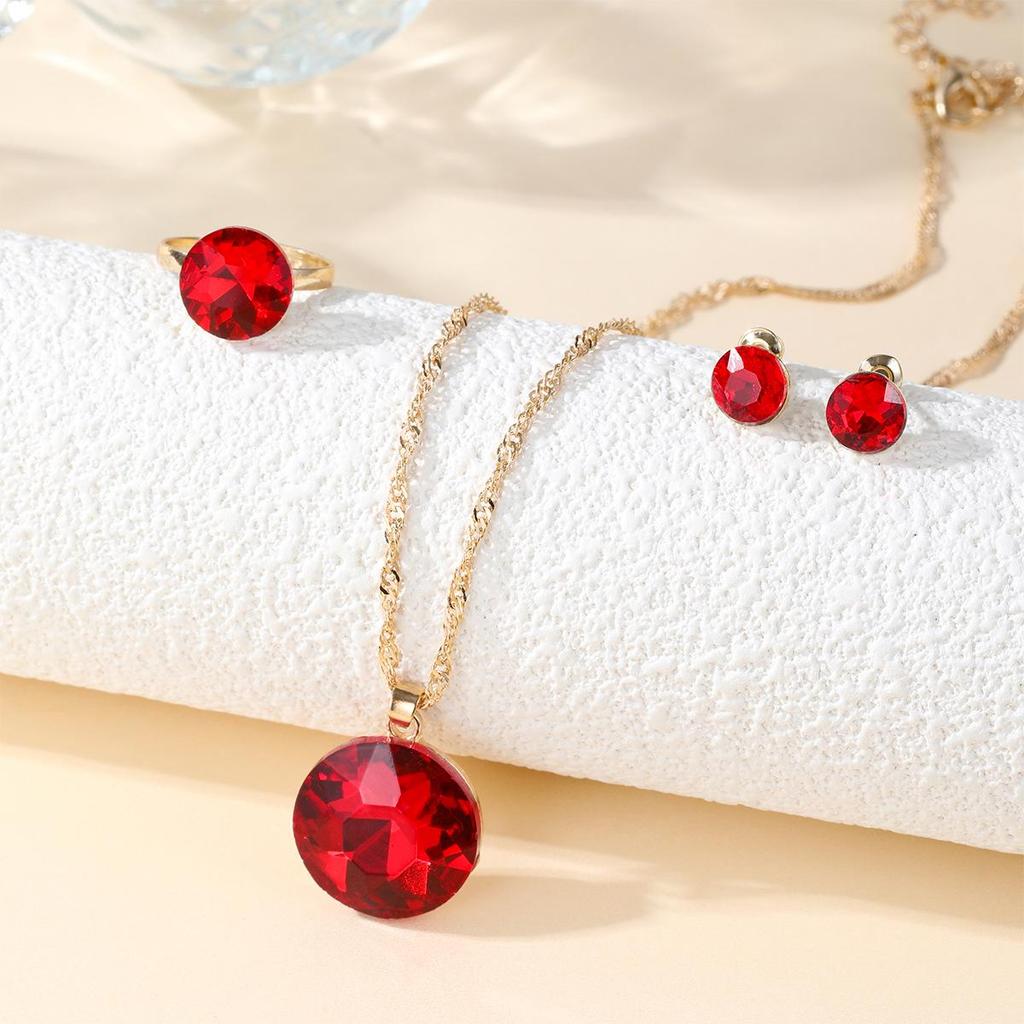 Elegantes Kristall-Zirkon-Schmuckset: Halskette, Ohrringe & Ring